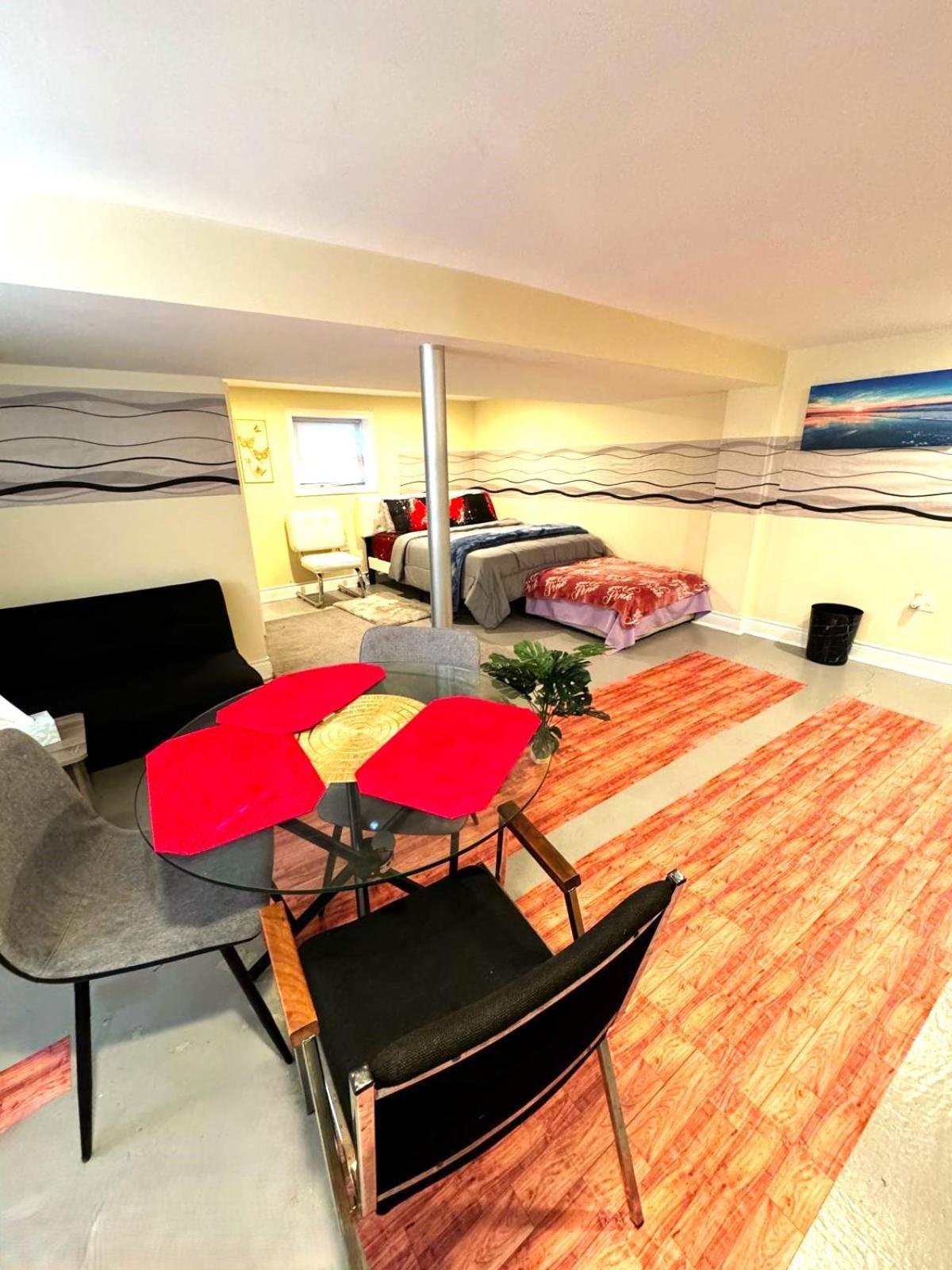 Fully Equipped Cozy 4/5 Br Lägenhet Chicago Exteriör bild