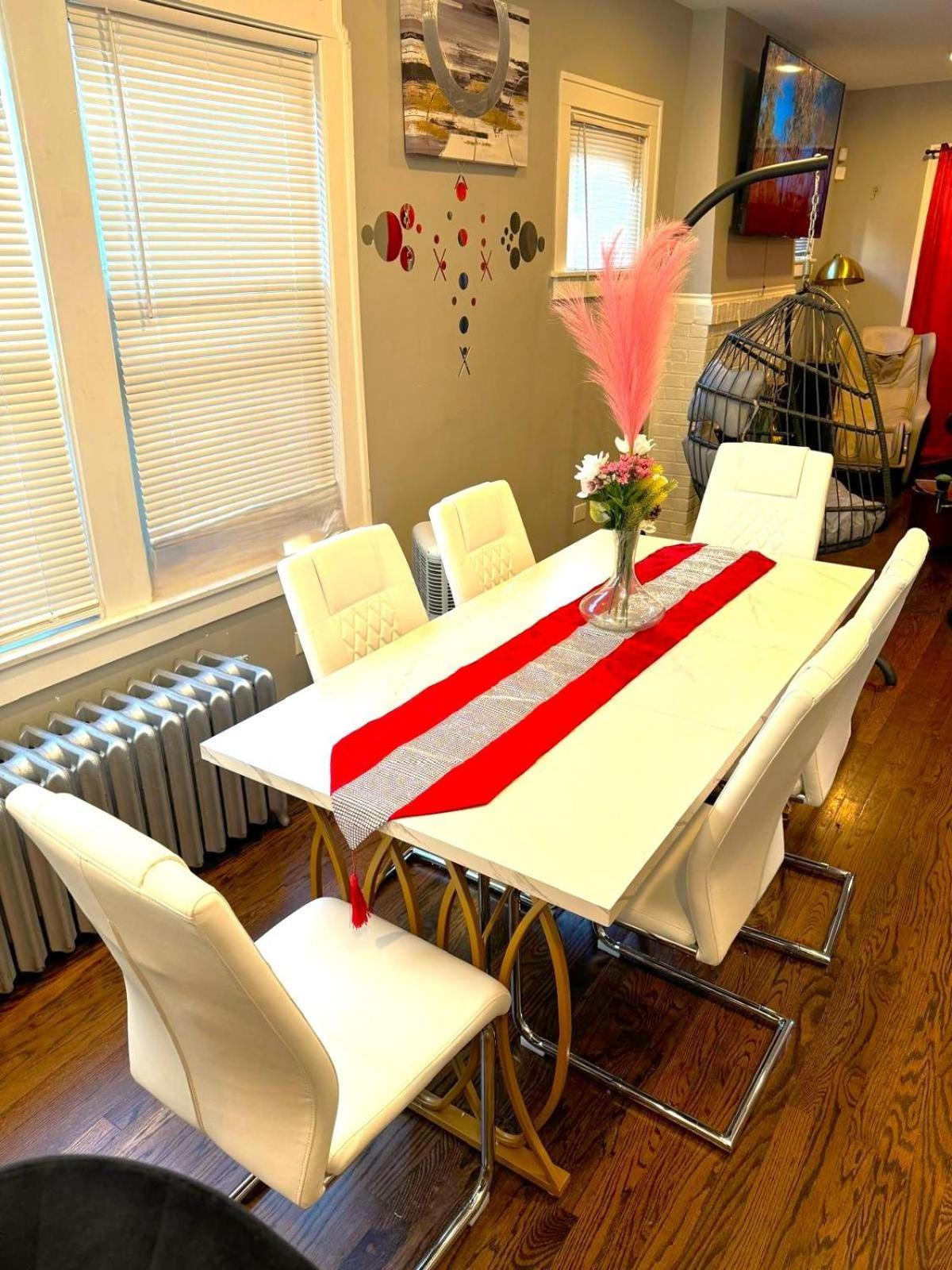 Fully Equipped Cozy 4/5 Br Lägenhet Chicago Exteriör bild